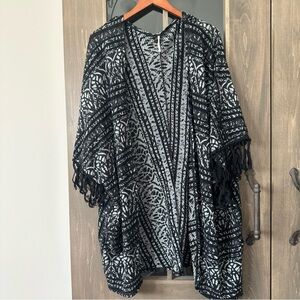 Free People Southwestern Kimono Cardigan Open Front Fringe Black White Womens XS